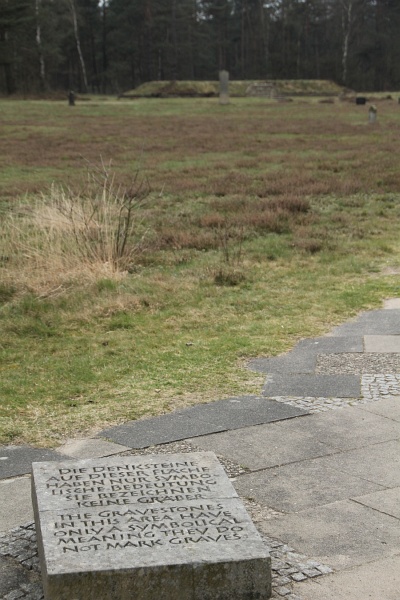 Bergen-Belsen   122.jpg